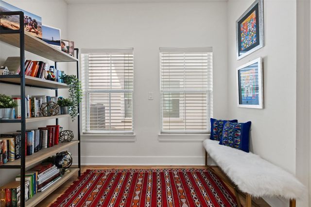 2713 Halcyon DR 3, Austin, TX 78702