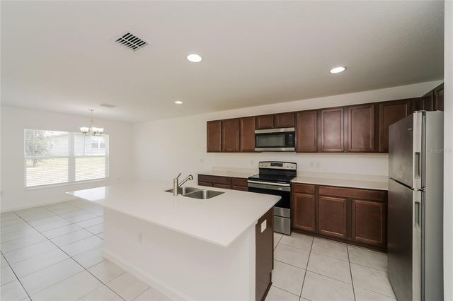 1373 LUCERNE LOOP ROAD NE, Winter Haven, FL 33881