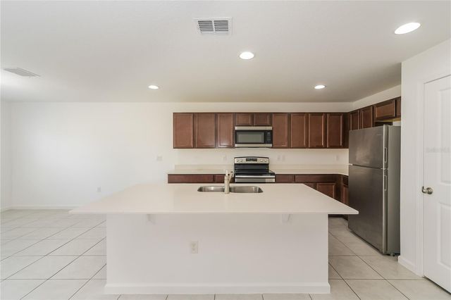 1373 LUCERNE LOOP ROAD NE, Winter Haven, FL 33881