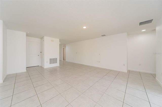 1373 LUCERNE LOOP ROAD NE, Winter Haven, FL 33881