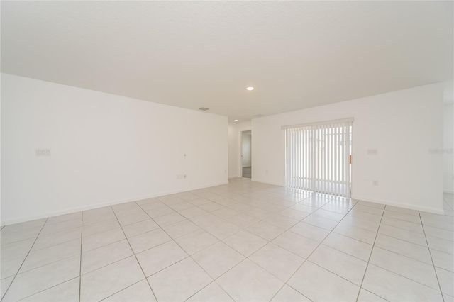1373 LUCERNE LOOP ROAD NE, Winter Haven, FL 33881