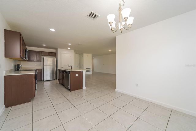 1373 LUCERNE LOOP ROAD NE, Winter Haven, FL 33881