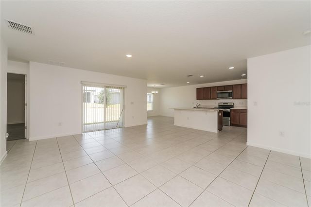 1373 LUCERNE LOOP ROAD NE, Winter Haven, FL 33881