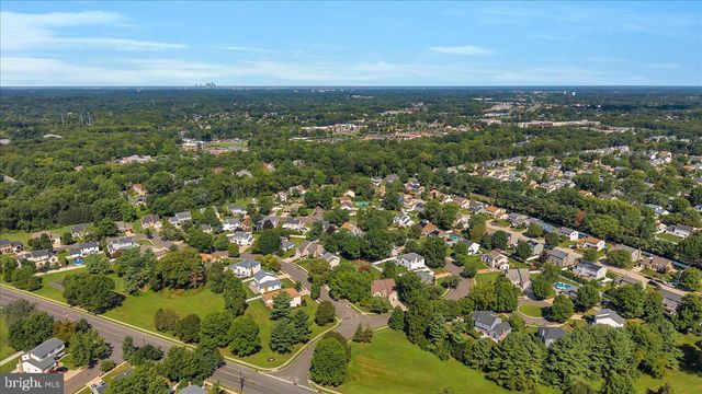 14 ABBOTSFORD DR, Marlton, NJ 08053