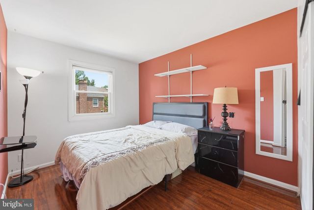 7474 ZANUCK CT, Annandale, VA 22003