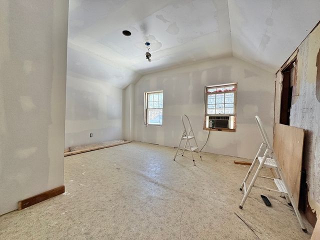 28 Boston Rd, Andover, MA 01810