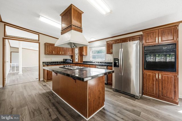 3715 LINKINS RD, Indian Head, MD 20640