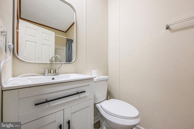 3715 LINKINS RD, Indian Head, MD 20640