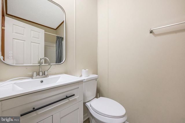 3715 LINKINS RD, Indian Head, MD 20640
