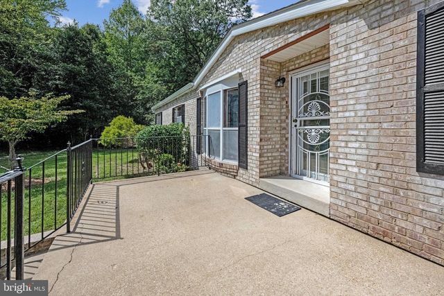 3715 LINKINS RD, Indian Head, MD 20640