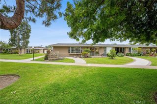 1281 Knollwood 44L, Seal Beach, CA 90740