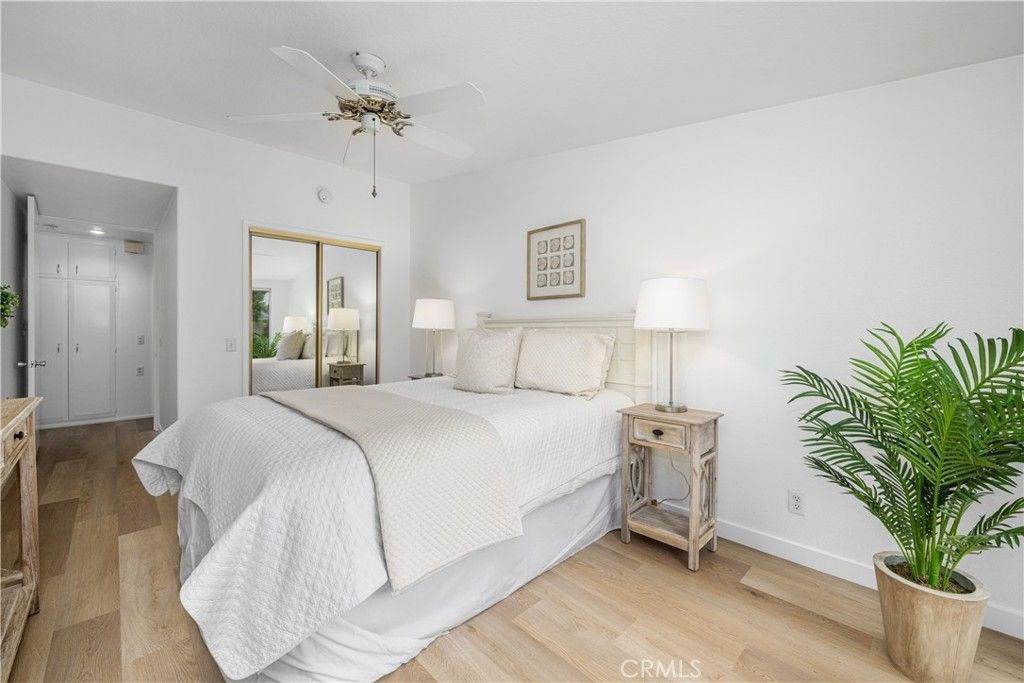 Image 21 of property listing at 1281 Knollwood 44L, Seal Beach, CA 90740