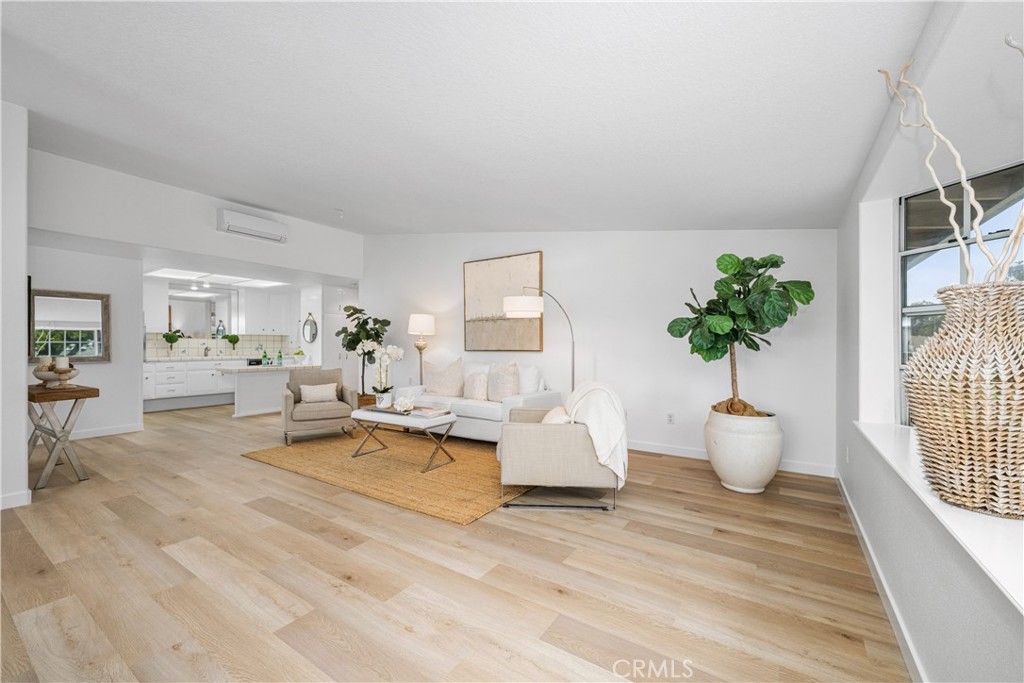 Image 9 of property listing at 1281 Knollwood 44L, Seal Beach, CA 90740