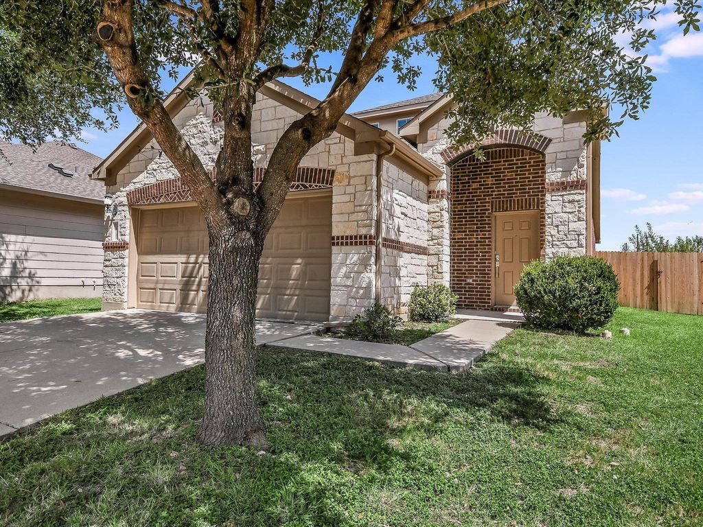 11301 Hill Stable CT, Austin, TX 78652