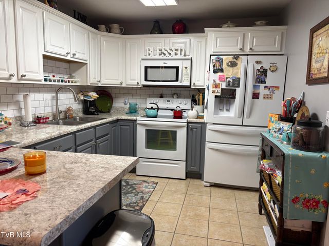 26 Sagewood Court 26, Jonesborough, TN 37659