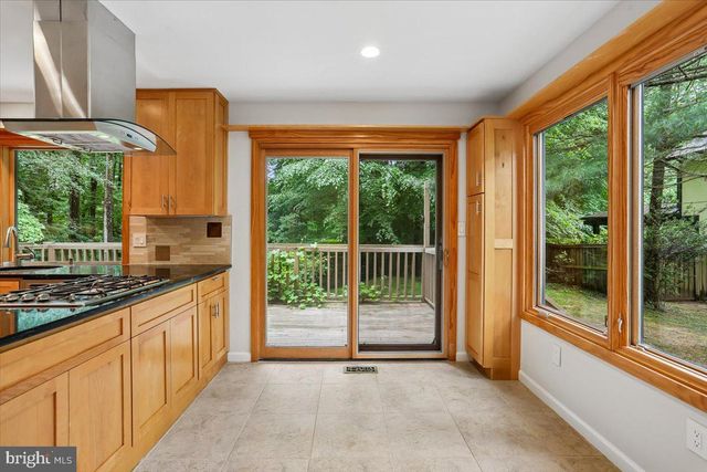 8026 CYPRESS GROVE LN, Cabin John, MD 20818