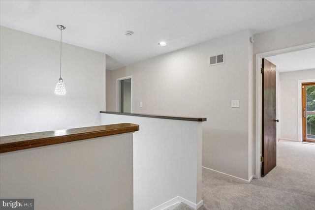 8026 CYPRESS GROVE LN, Cabin John, MD 20818