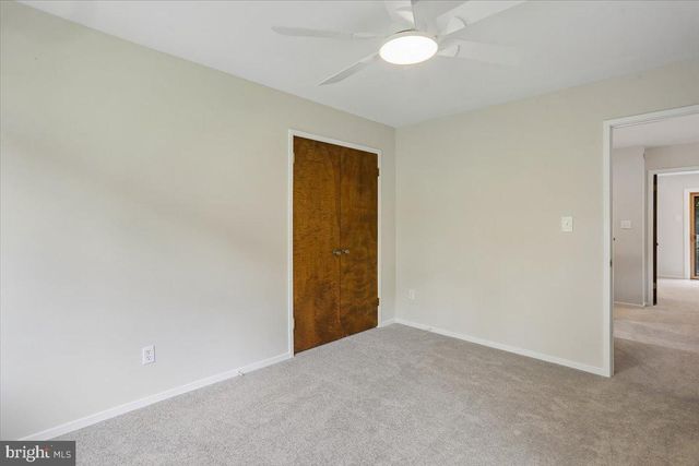 8026 CYPRESS GROVE LN, Cabin John, MD 20818