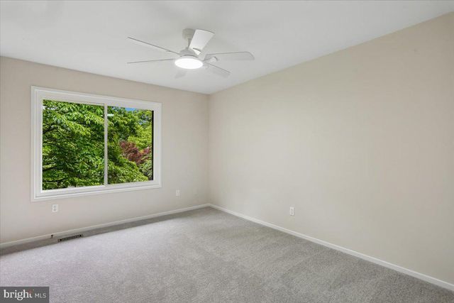 8026 CYPRESS GROVE LN, Cabin John, MD 20818