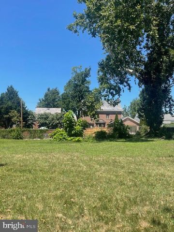 1215 TUCKERMAN ST NW, Washington, DC 20011