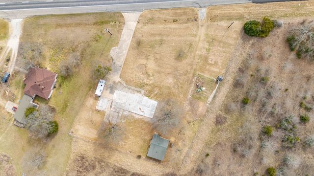 866 STATE HIGHWAY 24, Campbell, TX 75422