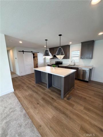 16860 Slover 67, Fontana, CA 92337