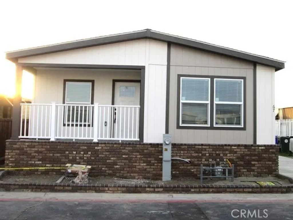 16860 Slover 67, Fontana, CA 92337
