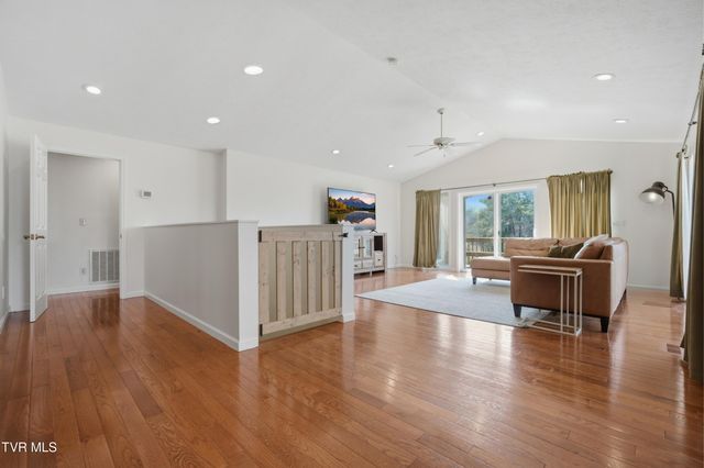 2125 Heatherly Road, Kingsport, TN 37660