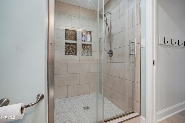 2125 Heatherly Road, Kingsport, TN 37660