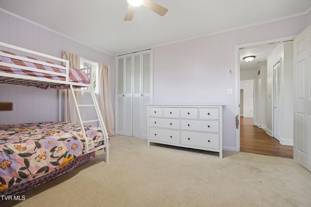 2125 Heatherly Road, Kingsport, TN 37660