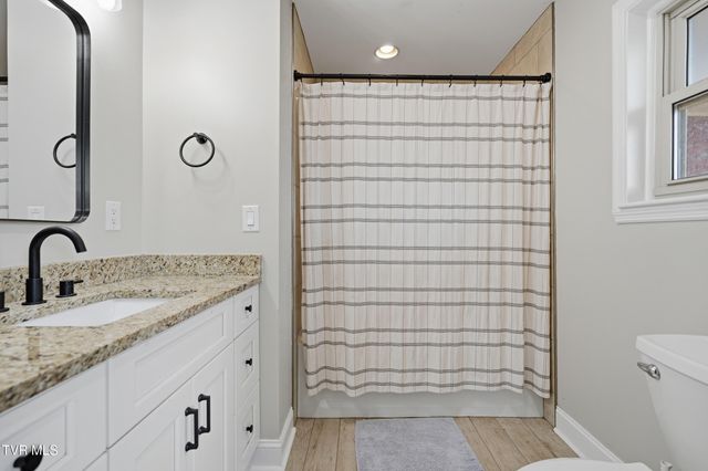 2125 Heatherly Road, Kingsport, TN 37660