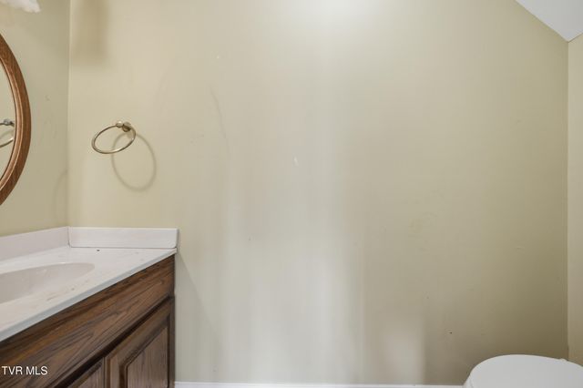 2125 Heatherly Road, Kingsport, TN 37660