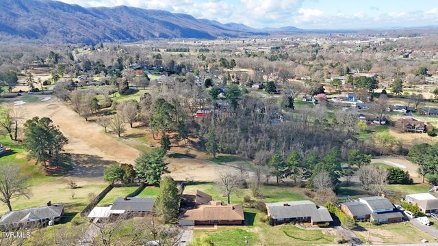 2125 Heatherly Road, Kingsport, TN 37660