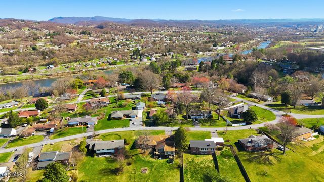 2125 Heatherly Road, Kingsport, TN 37660