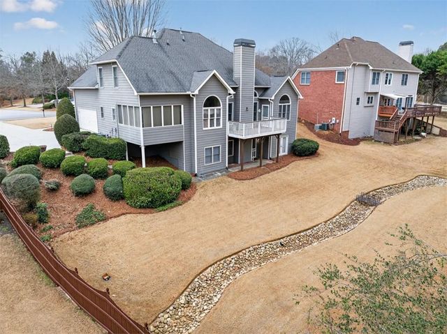 4023 Lost Oak Drive, Buford, GA 30519