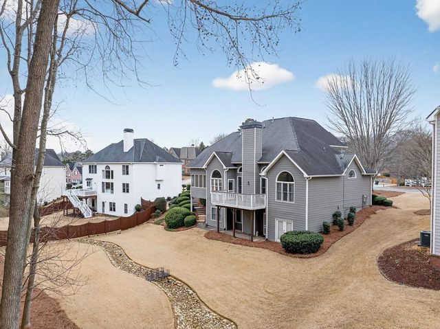 4023 Lost Oak Drive, Buford, GA 30519