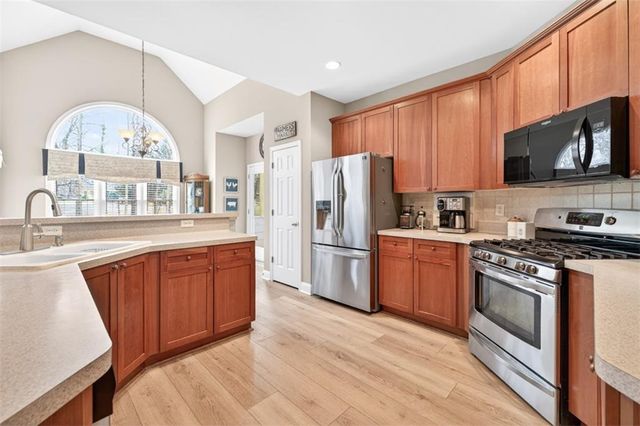 4023 Lost Oak Drive, Buford, GA 30519