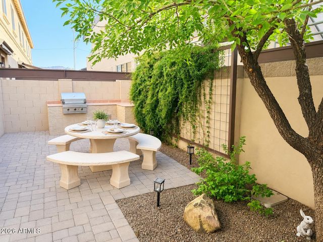 8965 N 8TH Drive, Phoenix, AZ 85021