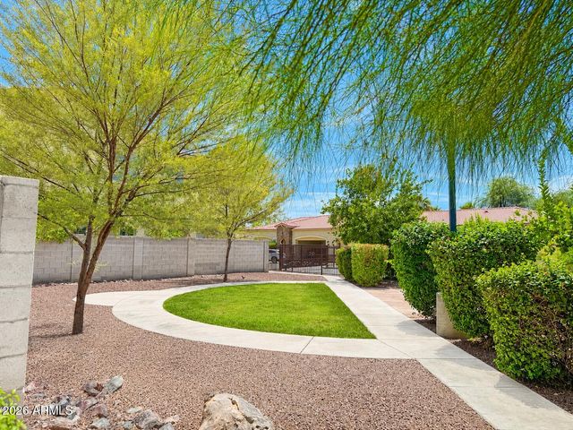 8965 N 8TH Drive, Phoenix, AZ 85021