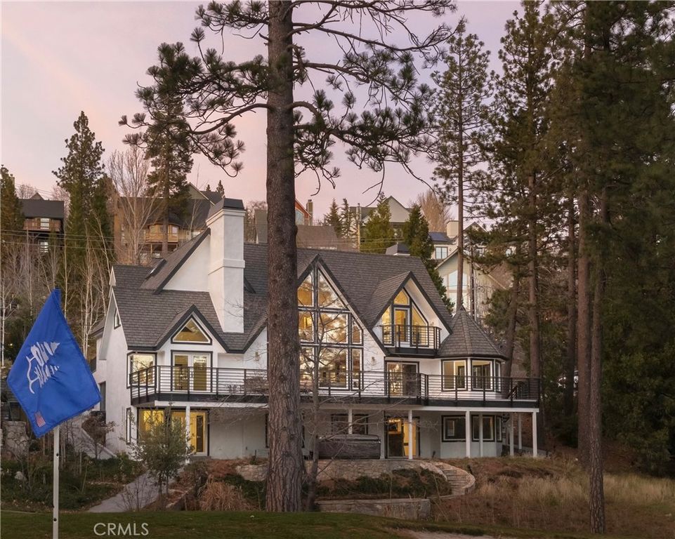 729 Brentwood, Lake Arrowhead, CA 92352