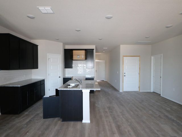 9300 Corvallis DR, Austin, TX 78747