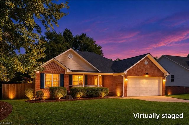 2103 Forest Edge Drive, Greensboro, NC 27406