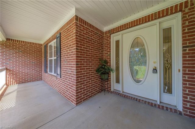 2103 Forest Edge Drive, Greensboro, NC 27406