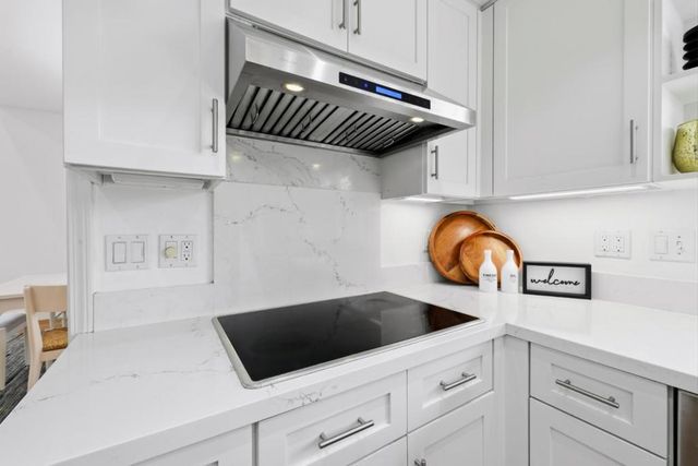 801 Grenada Lane, Foster City, CA 94404