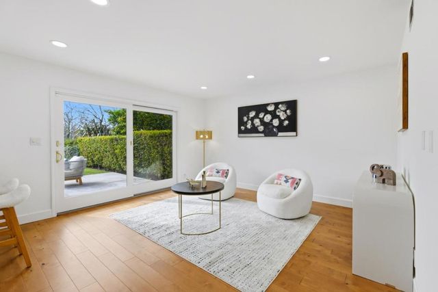 801 Grenada Lane, Foster City, CA 94404