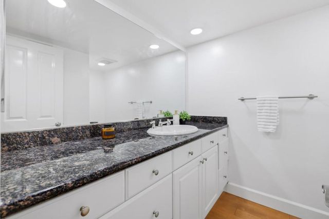 801 Grenada Lane, Foster City, CA 94404