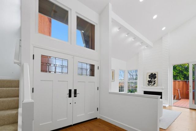 801 Grenada Lane, Foster City, CA 94404