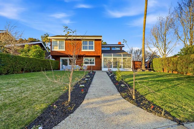 801 Grenada Lane, Foster City, CA 94404