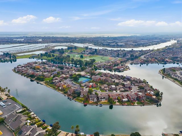 801 Grenada Lane, Foster City, CA 94404