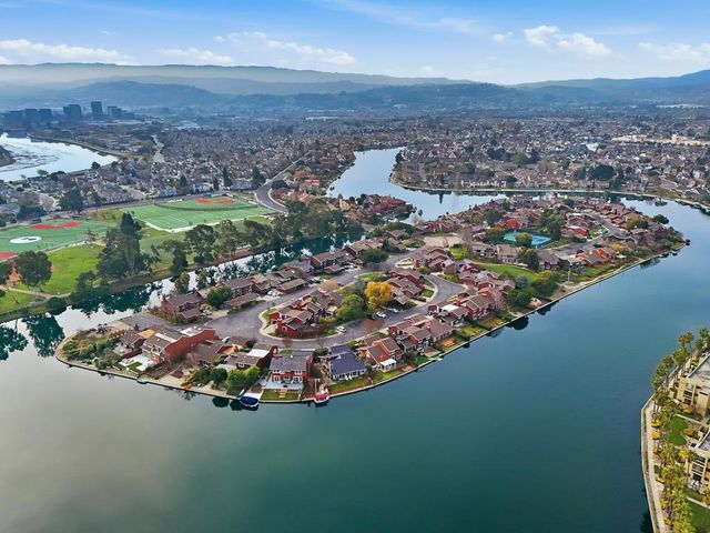 801 Grenada Lane, Foster City, CA 94404